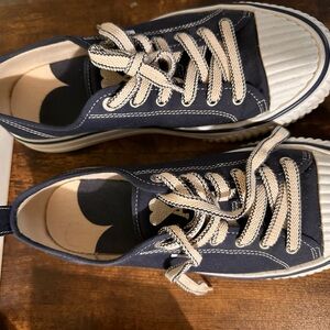 Low top Ami 1980 sneaker